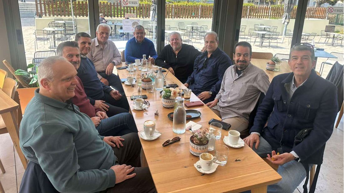 Συνάντηση Συμμαθητών στο «allday cafe ΤΟ ΠΑΡΕΑΚΙ» (ΦΩΤΟ)